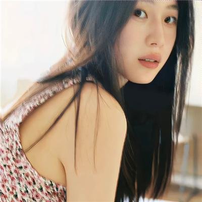 女孩不微笑